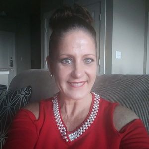 Meet your Posher, Rhonda